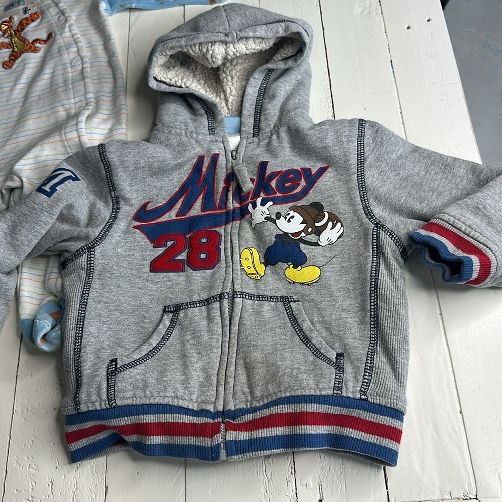 🧡6-9m Y2K boy Disney Mickey Mouse hoodie, Sherpa lined grey